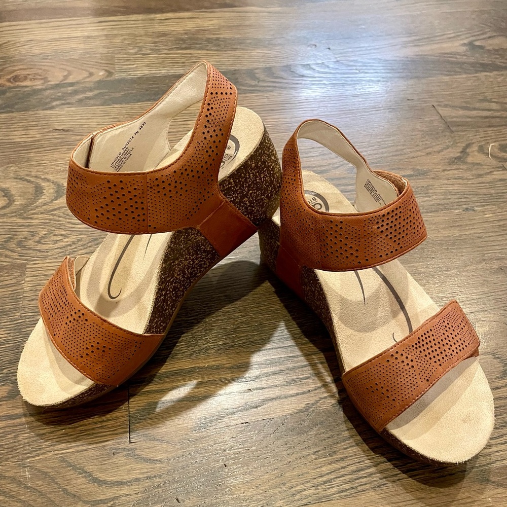 Abeo wedge sandals
